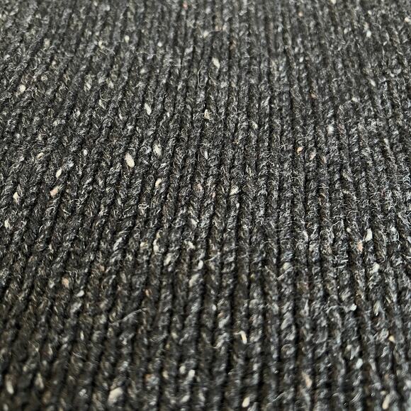 Vintage Woolrich black v-neck knit wool pullover sweater winter basics Med. - Picture 5 of 10